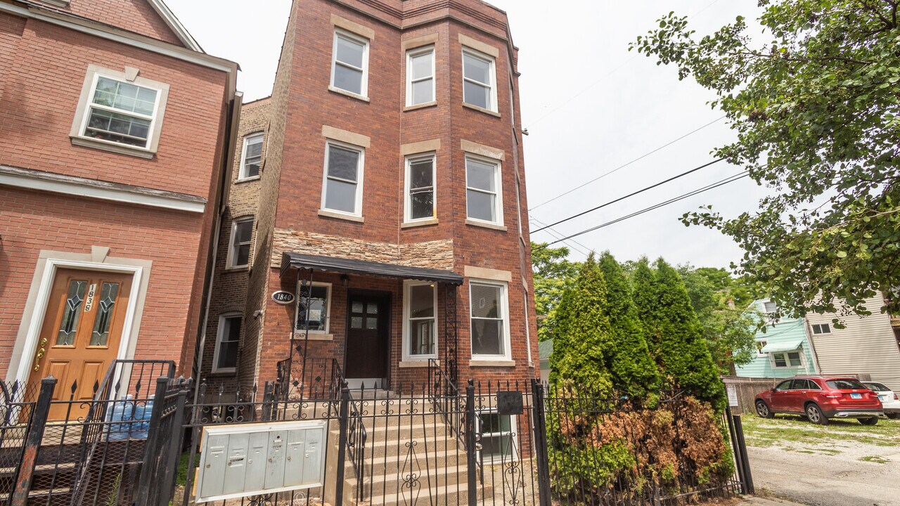 1840 N St Louis Ave-Unit -3 in Chicago, IL - Building Photo