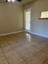 8610 Flower Path St in Houston, TX - Building Photo - Building Photo