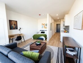 Aberdeen Crossing in Chicago, IL - Building Photo - Building Photo