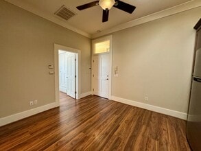 1125 F St-Unit -1125 F Street #6 in Sacramento, CA - Building Photo - Building Photo