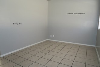 4023 Thomason Ave-Unit -2 in El Paso, TX - Building Photo - Building Photo