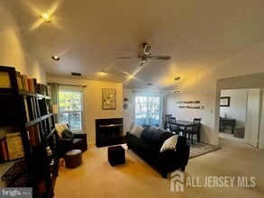 119 Commonwealth Ct in Princeton, NJ - Building Photo - Building Photo