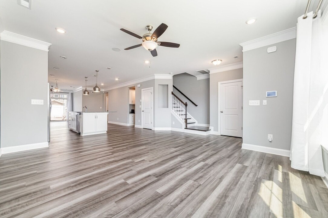 4990 David Cox Rd in Charlotte, NC - Building Photo