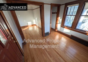 3893 Dr. William Finlayson St in Milwaukee, WI - Building Photo - Building Photo