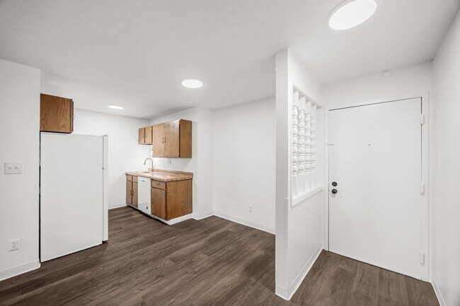 6205 SE 5th St in Des Moines, IA - Building Photo - Building Photo