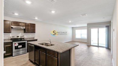44 Ryarbor Dr-Unit -B in Palm Coast, FL - Building Photo - Building Photo