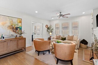 1002 W Cottage St in Houston, TX - Building Photo - Building Photo