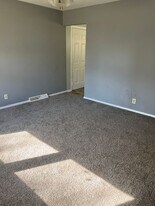 226 Clara Ave in Rockford, IL - Building Photo