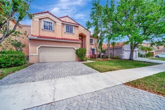 126 Cameron Ct in Weston, FL - Building Photo - Building Photo