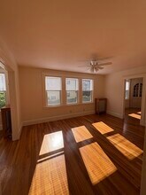 100 Warwick Rd in Newton, MA - Building Photo - Building Photo