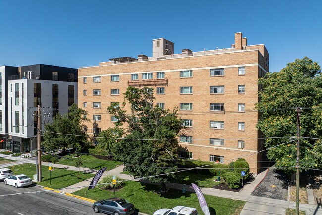 Ben Albert in Salt Lake City, UT - Foto de edificio - Building Photo