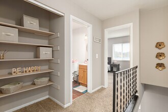 Maple Oaks in Middletown, OH - Foto de edificio - Interior Photo