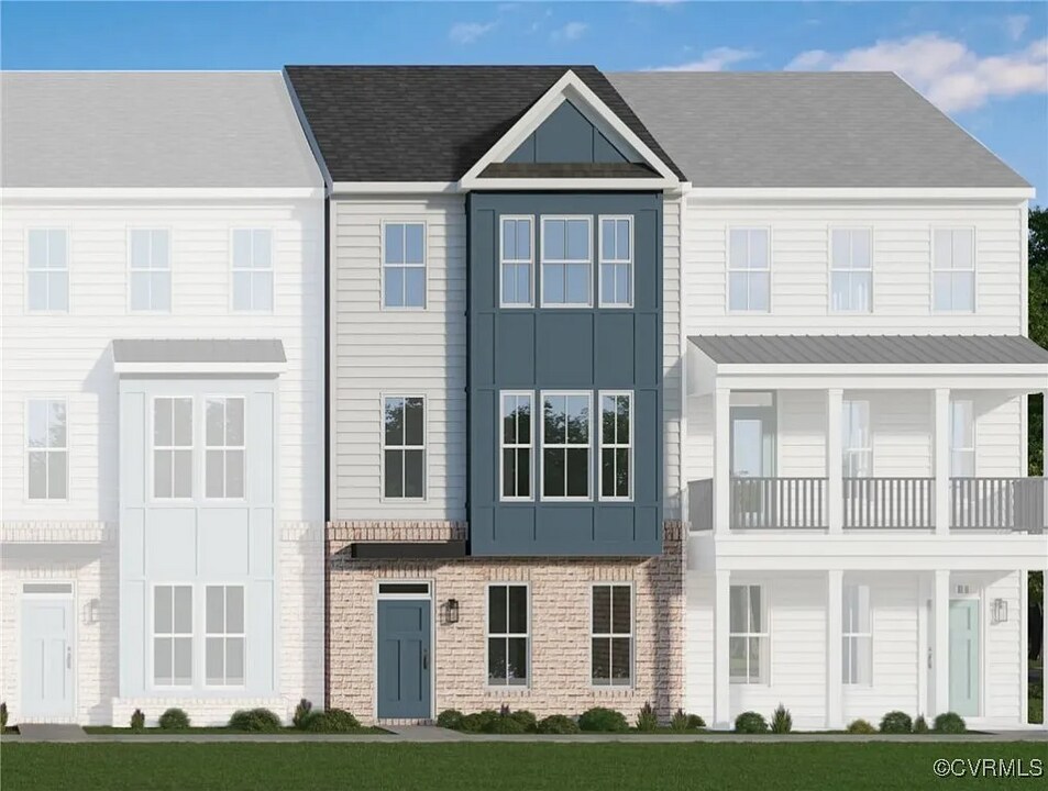 15374 Oasis Sun Wy in Midlothian, VA - Building Photo