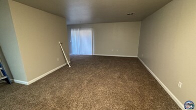 1160 Rosas St in Calexico, CA - Building Photo - Building Photo