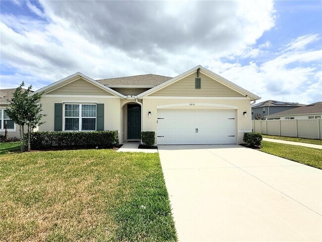 5610 Winona Dr in St. Cloud, FL - Building Photo - Building Photo