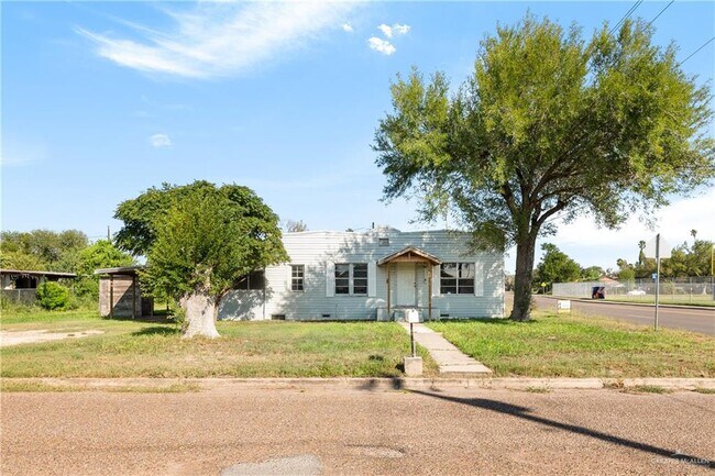 property at 13 Oblate Ave