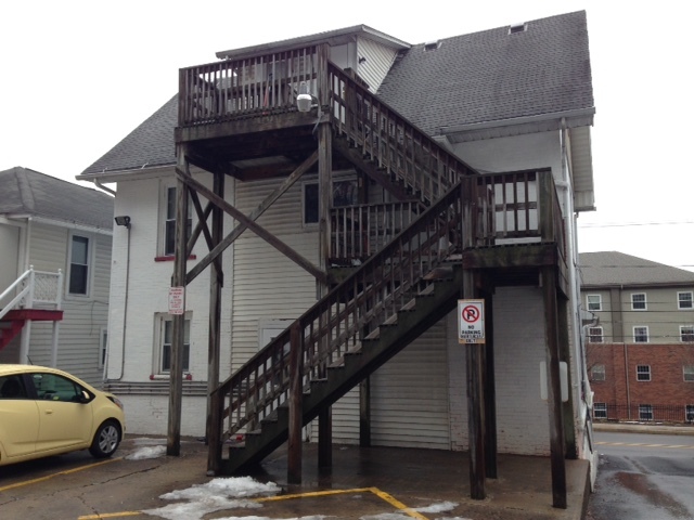 187 N Fairview St, Unit 1 in Lock Haven, PA - Building Photo - Building Photo