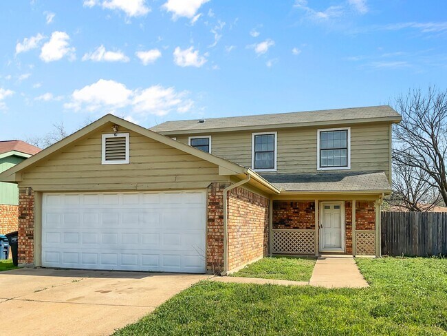 1537 Lincolnshire Way in Fort Worth, TX - Building Photo - Building Photo