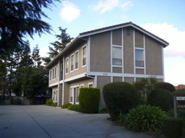 1135 Luchessi in San Jose, CA - Building Photo - Building Photo