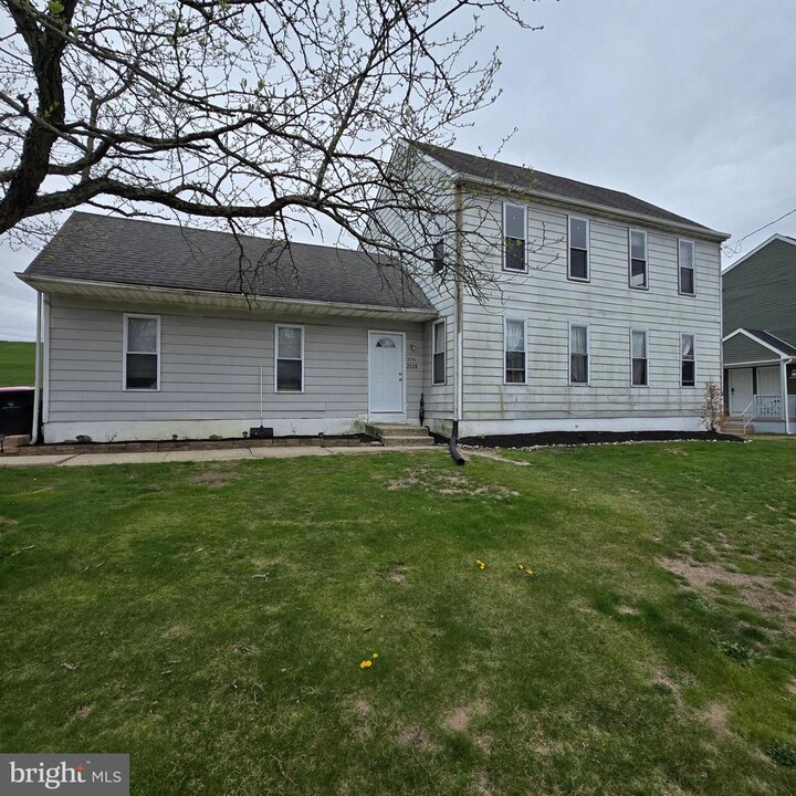 2541 Erial Rd in Blackwood, NJ - Building Photo