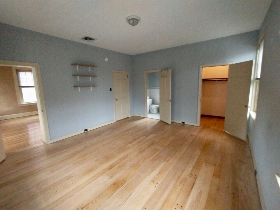 15 N Lime St in Lancaster, PA - Building Photo