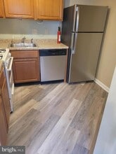 1605 Meadowview Ln in Mont Clare, PA - Building Photo - Building Photo