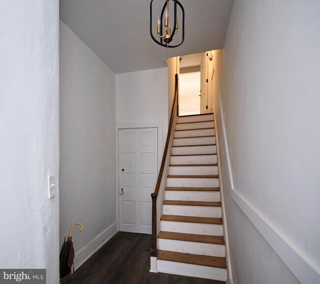 20 W Bridge St in New Hope, PA - Building Photo - Building Photo