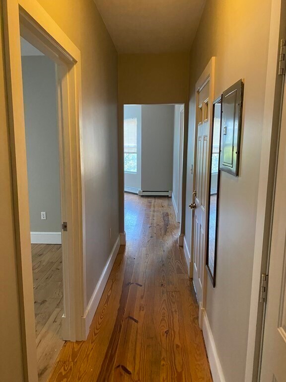 392 Centre St, Unit 2 in Boston, MA - Building Photo - Building Photo