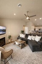 827 Cheyenne Ave, Unit 827 Cheyenne Ave Grafton in Grafton, WI - Building Photo