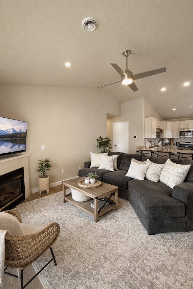 property at 827 Cheyenne Ave