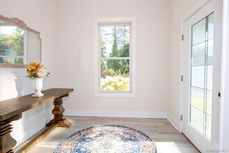 32 NY-343, Unit 3 in Millbrook, NY - Foto de edificio - Building Photo