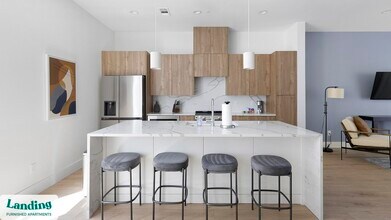 2206 Arroyo Ave in Dallas, TX - Building Photo - Building Photo