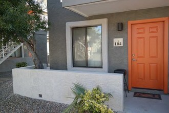 Evergreen on Hayden in Tempe, AZ - Building Photo - Building Photo