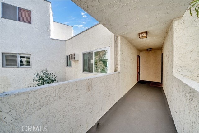 8400 De Longpre Ave in West Hollywood, CA - Building Photo - Building Photo