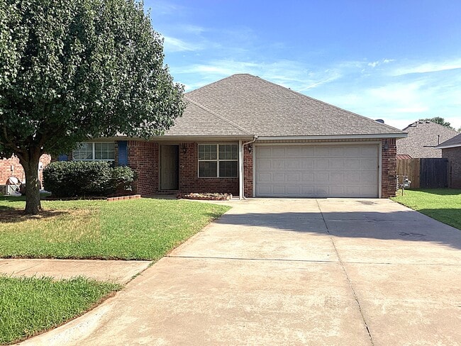 613 E Juniper Ln