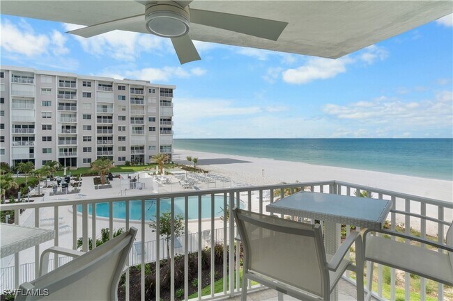 property at 3443 Gulf Shore Blvd N