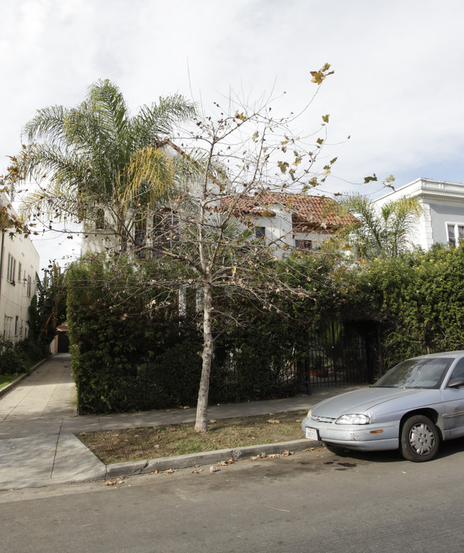 115 S Kenmore Ave in Los Angeles, CA - Building Photo - Building Photo