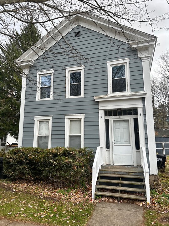 31 Cortland St, Unit 2 in Homer, NY - Building Photo