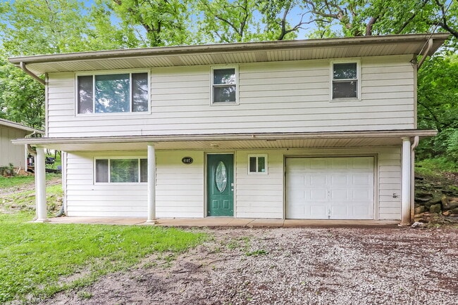 property at 4807 NW Linden Rd