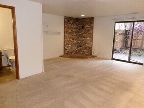 1111 Stevens St in Medford, OR - Building Photo - Building Photo