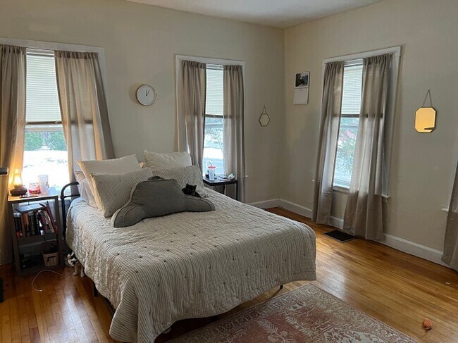 38 Crosby St in Orono, ME - Building Photo - Building Photo