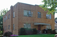 224 Ridgeway Ave in Southgate, KY - Foto de edificio - Building Photo