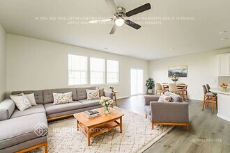 7382 Echoing Hls Ln in Maiden, NC - Building Photo - Building Photo