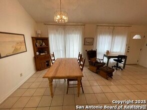 3418 Ridge Ash in San Antonio, TX - Foto de edificio - Building Photo