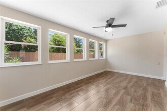 1431 San Helen Dr in Dunedin, FL - Building Photo - Building Photo