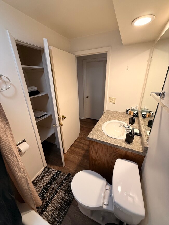 property at 310 Poplar St