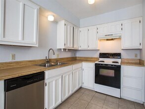 980 Meadow Cir S in Keller, TX - Building Photo - Building Photo