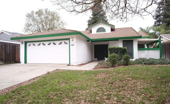 2504 Spring Water Dr in Modesto, CA - Building Photo - Building Photo