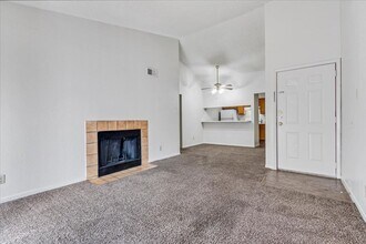 8824 Old McGregor Rd in Woodway, TX - Building Photo - Building Photo