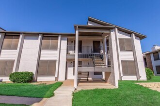 The Estacado in Lubbock, TX - Building Photo - Building Photo